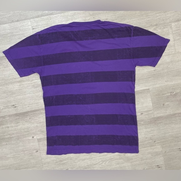 Disneyland Walt Disney World Distressed Purple Striped Mickey Mouse T-Shirt SZ L - Picture 2 of 3